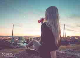 自‌动‌脚‌本‍下‌载﻿